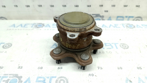 Rear left hub Nissan Rogue 21-24 FWD