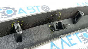 Kia Sorento 22-24 HEV, PHEV front bumper saber trim, upper, broken fasteners