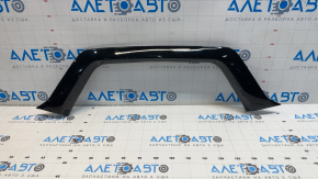 Upper front bumper molding for the 17-20 Nissan Rogue