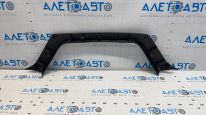 Upper front bumper molding for the 17-20 Nissan Rogue