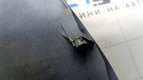 Front bumper center lip Kia Sorento 21-24 HEV, PHEV silver, cracks in fasteners, scratches