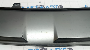 Front bumper center lip Kia Sorento 21-24 HEV, PHEV silver, cracks in fasteners, scratches