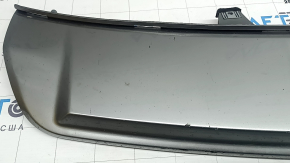Front bumper center lip Kia Sorento 21-24 HEV, PHEV silver, cracks in fasteners, scratches