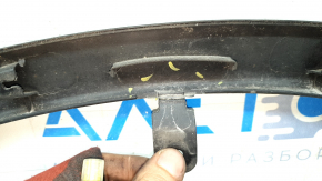 Nissan Rogue 14-20 front right fender arch trim scratches