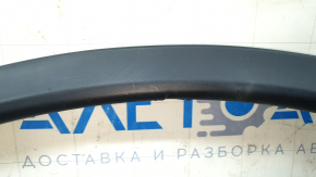 Front left fender arch trim for Nissan Rogue 14-20: structure, scratches, broken fasteners