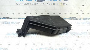 Nissan Rogue 23 underhood fuse box cover