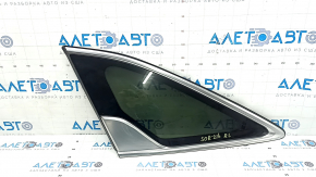 Rear left window with blind glass for Kia Sorento 21-25, tinted with chrome molding