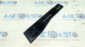 Nissan Rogue 21-24 rear right roof lining scratches