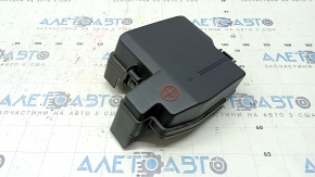 Kia Sorento 21-25 HEV Underhood Fuse Box Cover