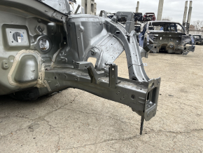 Front left quarter panel of Kia Sorento 21-24 HEV, PHEV on the body, silver