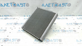 Kia Sorento 21-25 Evaporator