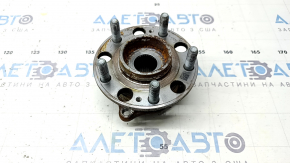 Rear right hub Kia Sorento 21-25 AWD