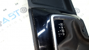 Nissan Rogue 17-18 black gearshift pad, scratches, no cap, broken mounts
