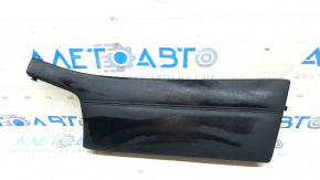 Right front panel trim for Nissan Rogue 14-20, black leather, broken fastener