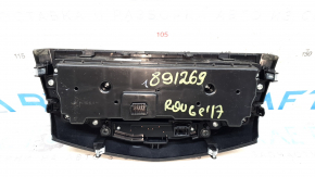 Nissan Rogue 17-20 auto climate control, scratches on the trim