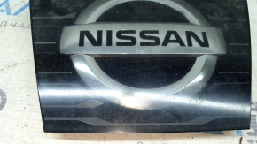 Nissan Rogue 17-18 front grille emblem, square, radar-ready, sand-finished, polished
