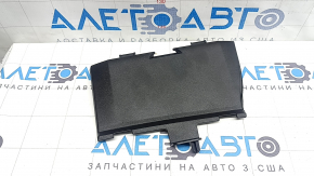 Infiniti QX50 19-20 black left side panel trim, cracked
