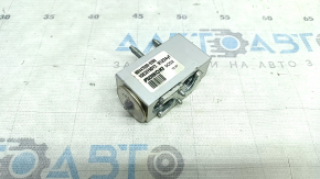 Alfa Romeo Giulia 17-18 Air Conditioning Heater Valve