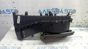 The bare heater housing and ventilation of the Alfa Romeo Giulia 18-23 without a car refrigerator.