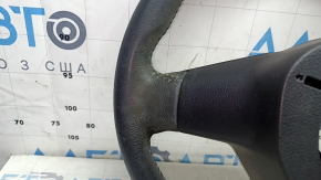 Naked steering wheel Nissan Rogue 17-20 black leather, with buttons, needs cleaning, scratches, worn