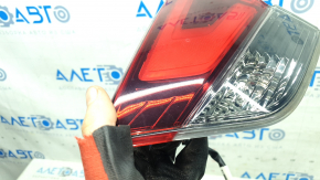 Right inner taillight for Nissan Rogue 17-20, scuffs and scratches