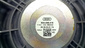 The front left door speaker of the Audi Q5 80A 18-24 is broken.