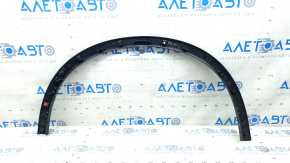 Nissan Rogue 14-20 front right fender arch trim scratches