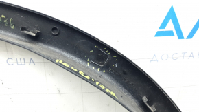 Nissan Rogue 14-20 front right fender arch trim scratches