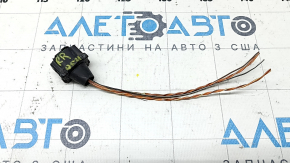 Audi Q5 80A 18-24 Blind Spot Sensor (BSM) 6-pin connector, right