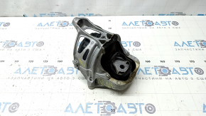 The right engine mount for the Audi Q5 80A 21-24 MHEV, PHEV, is broken.