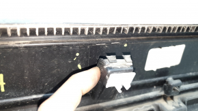 Lower front left door trim for Honda CRV 17-22, structure, broken fasteners, scratches