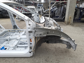 Honda CRV 20-22 hybrid front right quarter panel, white