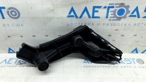 The rear bumper mount under the left light of the Audi A6 C8 19-25 is large, there is a crack in the mount.