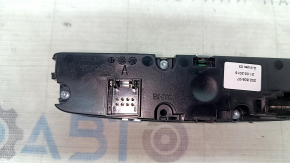 Audi A6 C8 19-25 rear seat climate control with heating, scratches