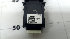 Hyundai Tucson 22-24 hazard warning light button