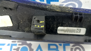 Hyundai Tucson 22-25 trunk lid trim crack in mount
