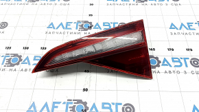Right inner trunk lid light for VW Jetta 19-24 cracked