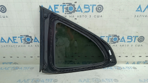 Rear right window glass, Honda CRV 17-22, tinted, scratches on molding, cut seal