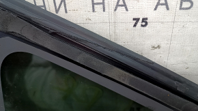 Rear right window glass, Honda CRV 17-22, tinted, scratches on molding, cut seal