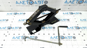 VW Jetta 19-24 jack