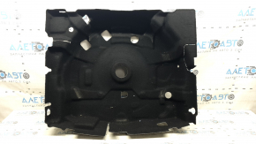 The Audi A6 C8 19-25 trunk liner is worn.