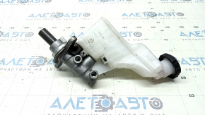 Hyundai Tucson 22-25 2.5 Master Brake Cylinder with Reservoir and Cap
