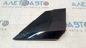 Nissan Ariya 23-25 front right side door trim, scratches