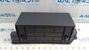 Audi E-Tron 19-23 trunk liner scratches
