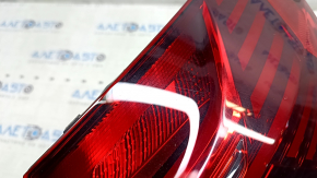 Audi E-Tron 19-23 right outer fender light scratches