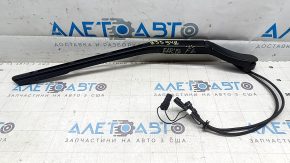 Left windshield wiper arm for Audi E-Tron 19-23 with two nozzles, scratches