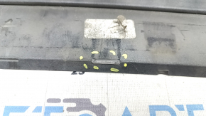 Front bumper center lip, Audi E-Tron 19-23, silver, Quattro, scratches, broken fasteners