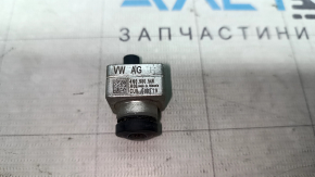 Audi E-Tron 19-23 front view camera in the grille