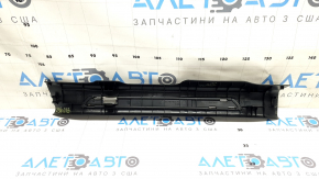 Illuminated front left door sill plate for Toyota Venza 21-24, black, film-covered, dented, plastic turned white