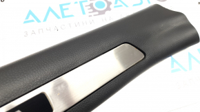 Illuminated front left door sill plate for Toyota Venza 21-24, black, film-covered, dented, plastic turned white